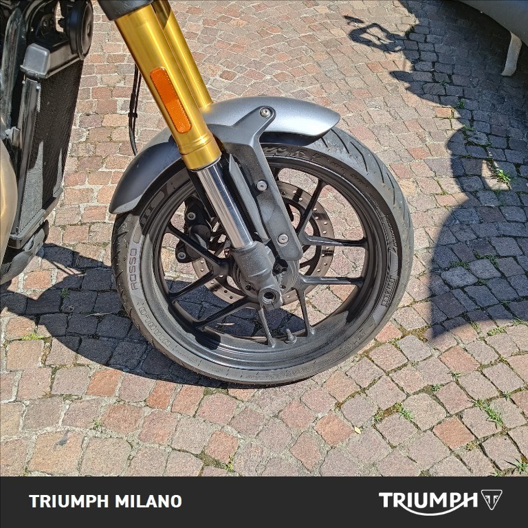 TRIUMPH Speed 400 Abs