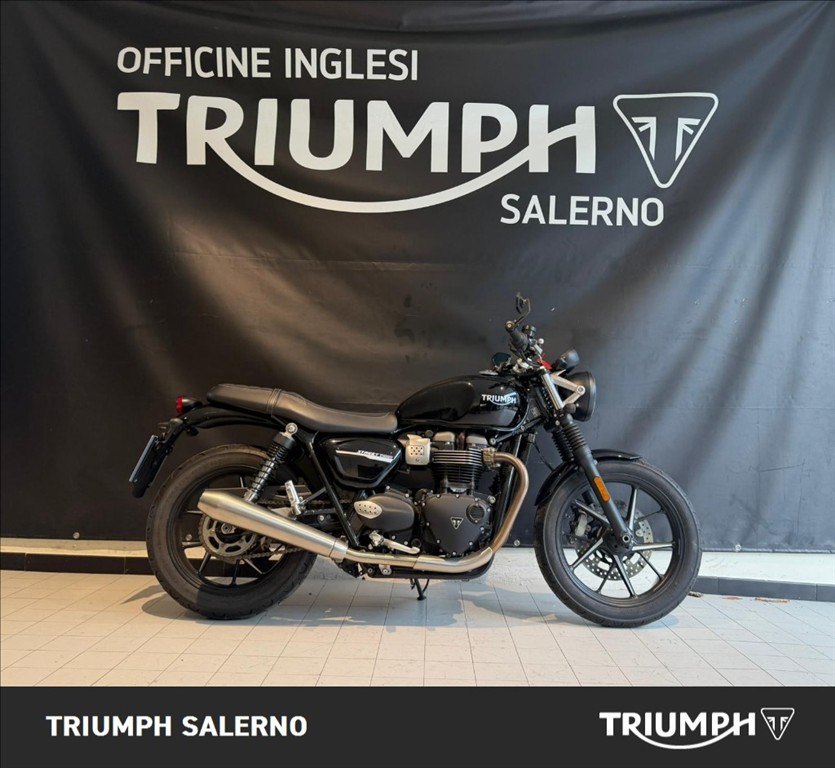 TRIUMPH Street Twin 900 