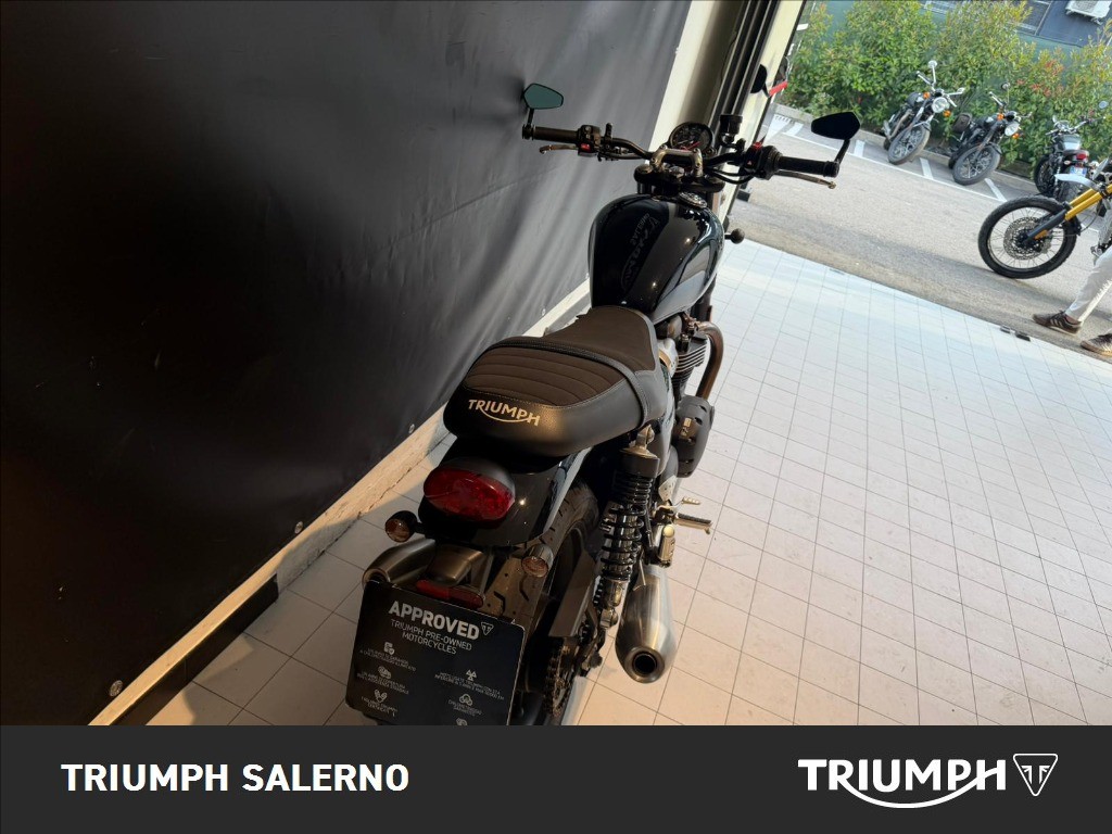 TRIUMPH Street Twin 900 