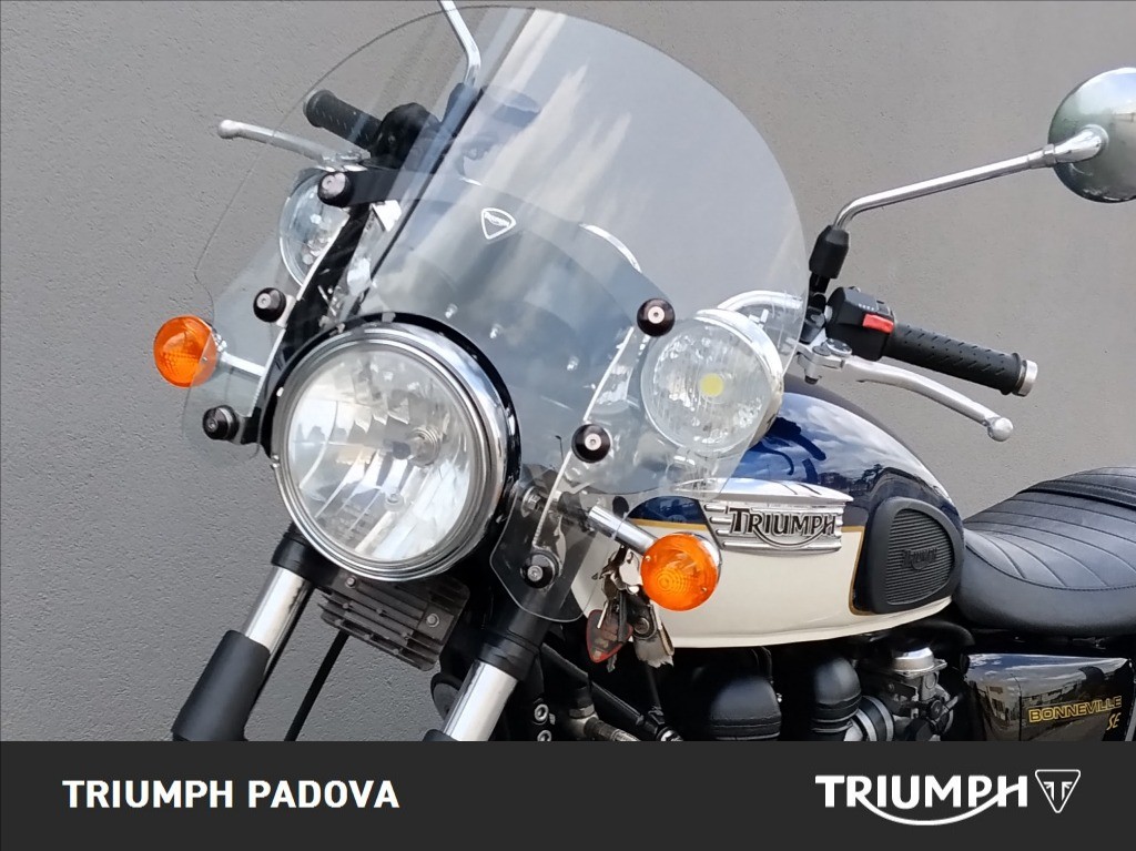 TRIUMPH Bonneville 865 SE