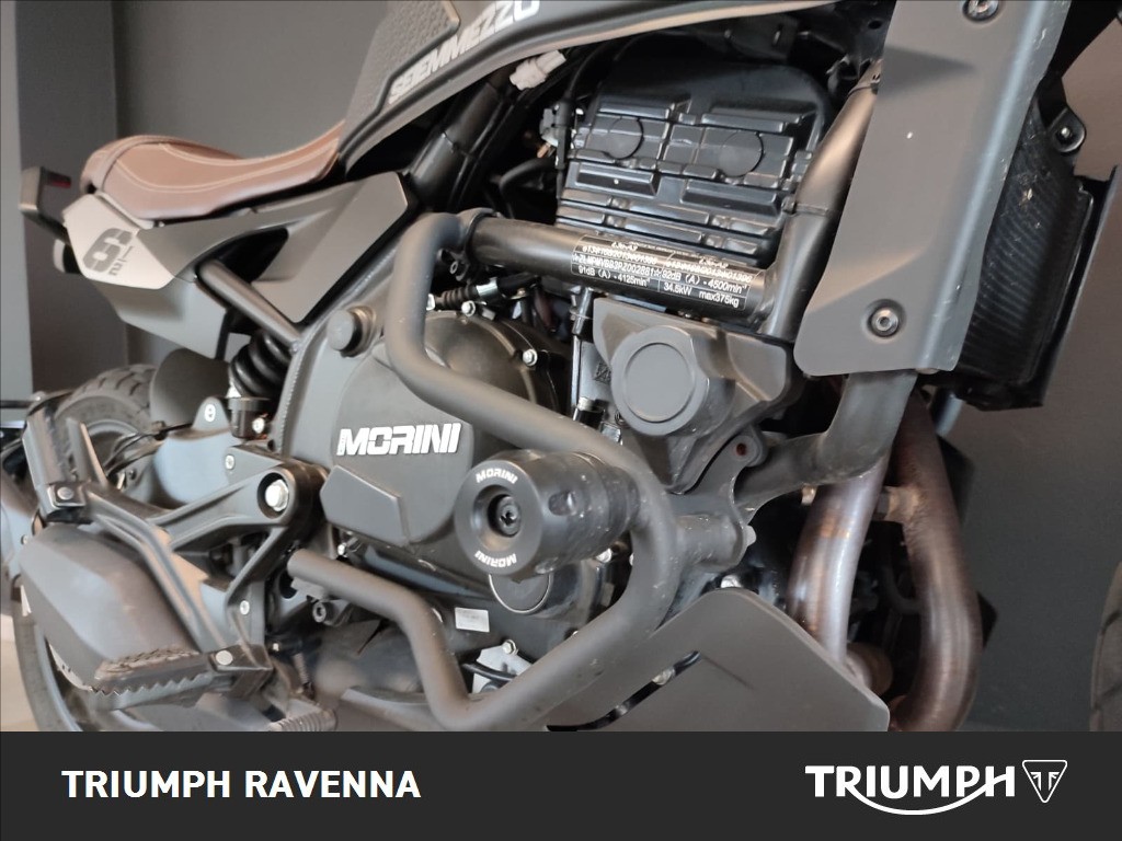 MOTO MORINI Seiemmezzo SCR 650 Abs