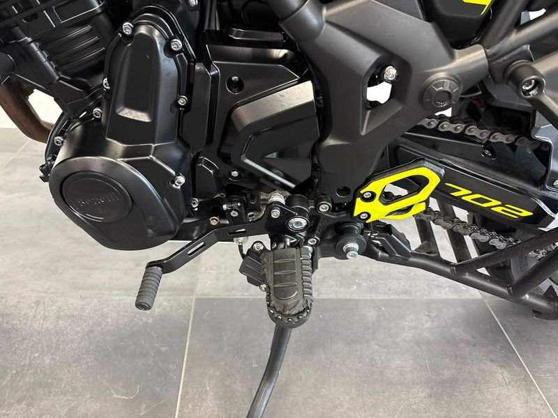 BENELLI TRK 702 X abs