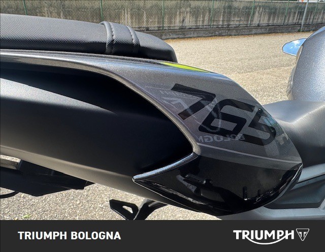 TRIUMPH Street Triple 765 R
