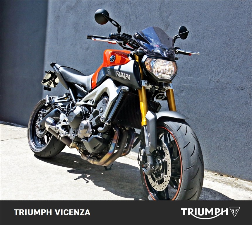 YAMAHA MT-09 850 Sport Tracker Abs