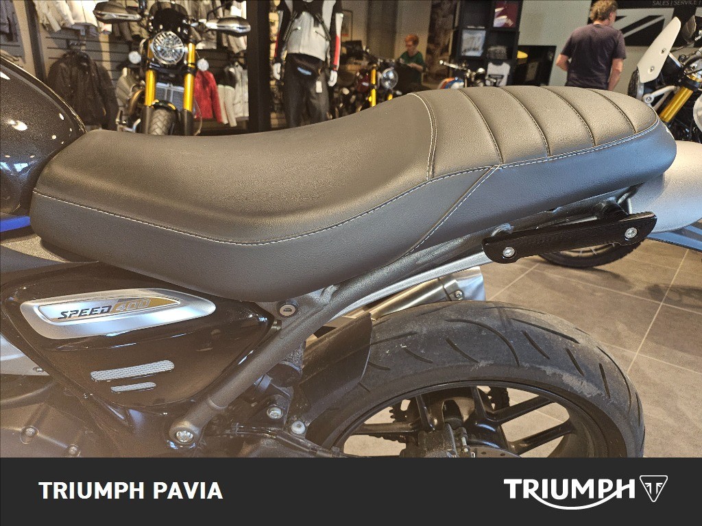TRIUMPH Speed 400 Abs