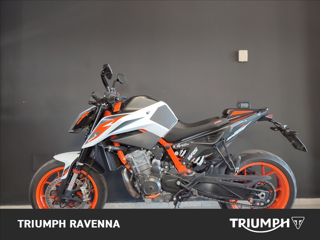 KTM 890 Duke R