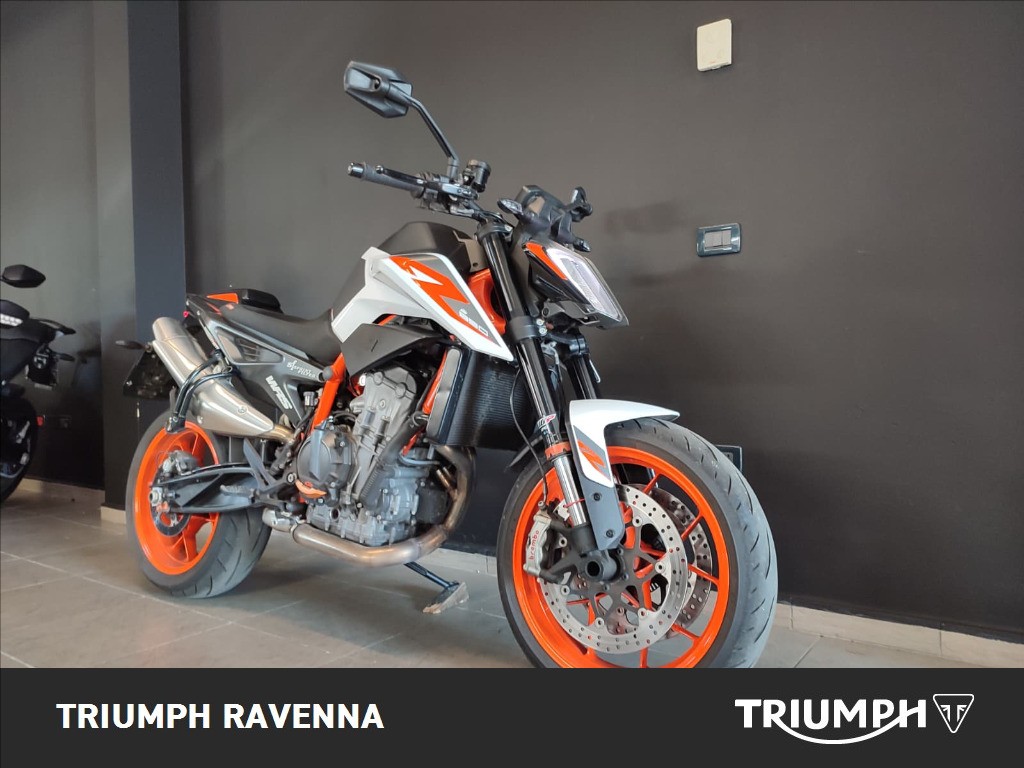 KTM 890 Duke R