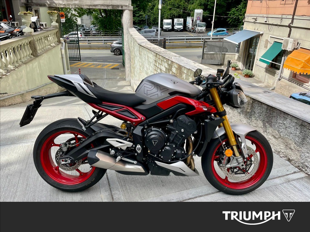 TRIUMPH Street Triple 765 RX