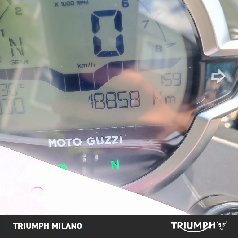MOTO GUZZI V7 850 Stone Special Edition Abs
