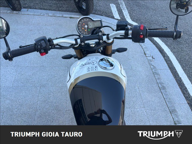 TRIUMPH Speed 400 Abs