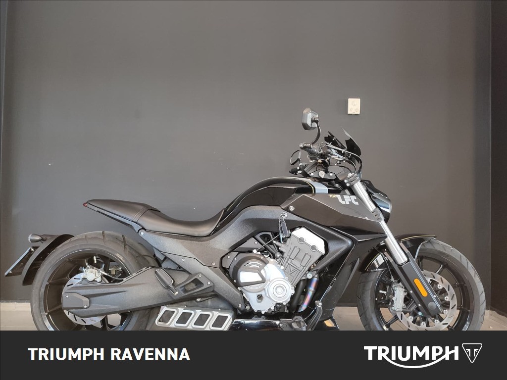 BENDA MOTORCYCLES LFC 700 E5