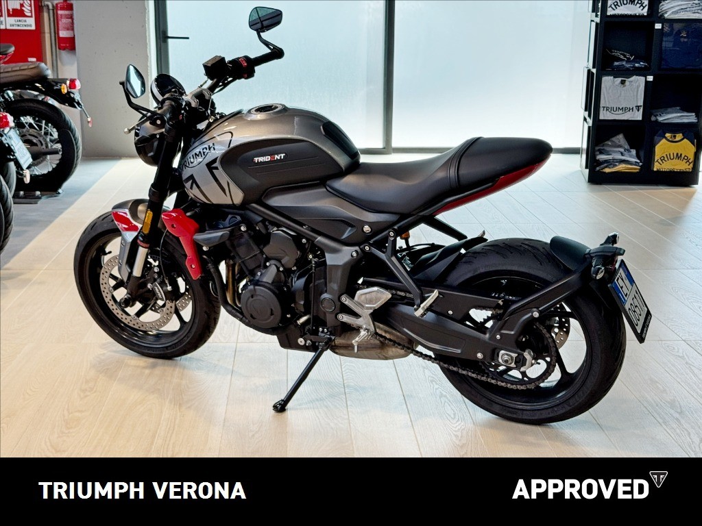 TRIUMPH Trident 660 dep.A2 Abs