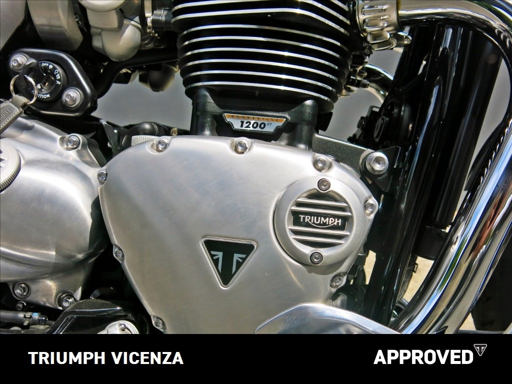 TRIUMPH Bonneville 1200 Speedmaster Icon Edition E5+ #6