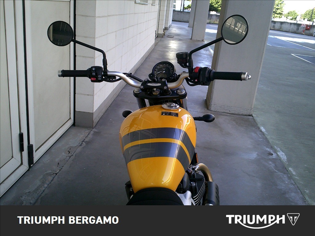 TRIUMPH Street Scrambler 900 