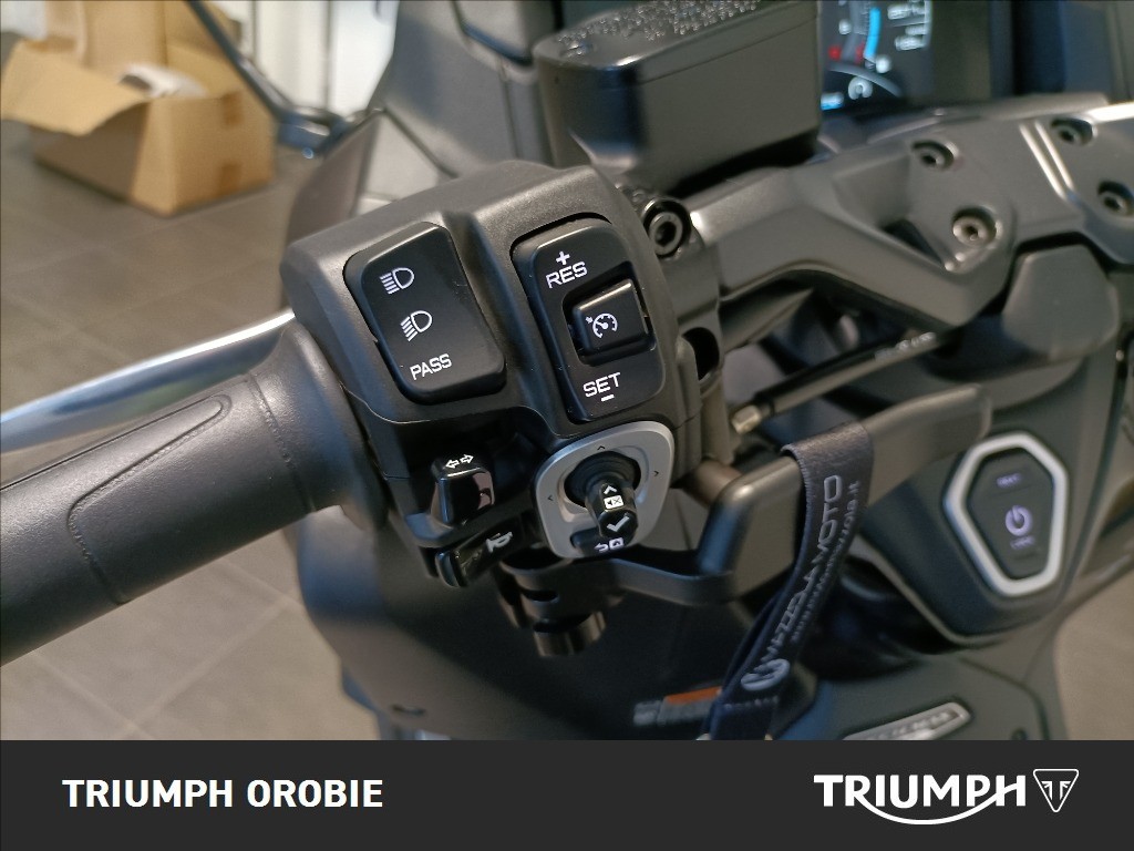 YAMAHA T-Max 560 Tech Abs