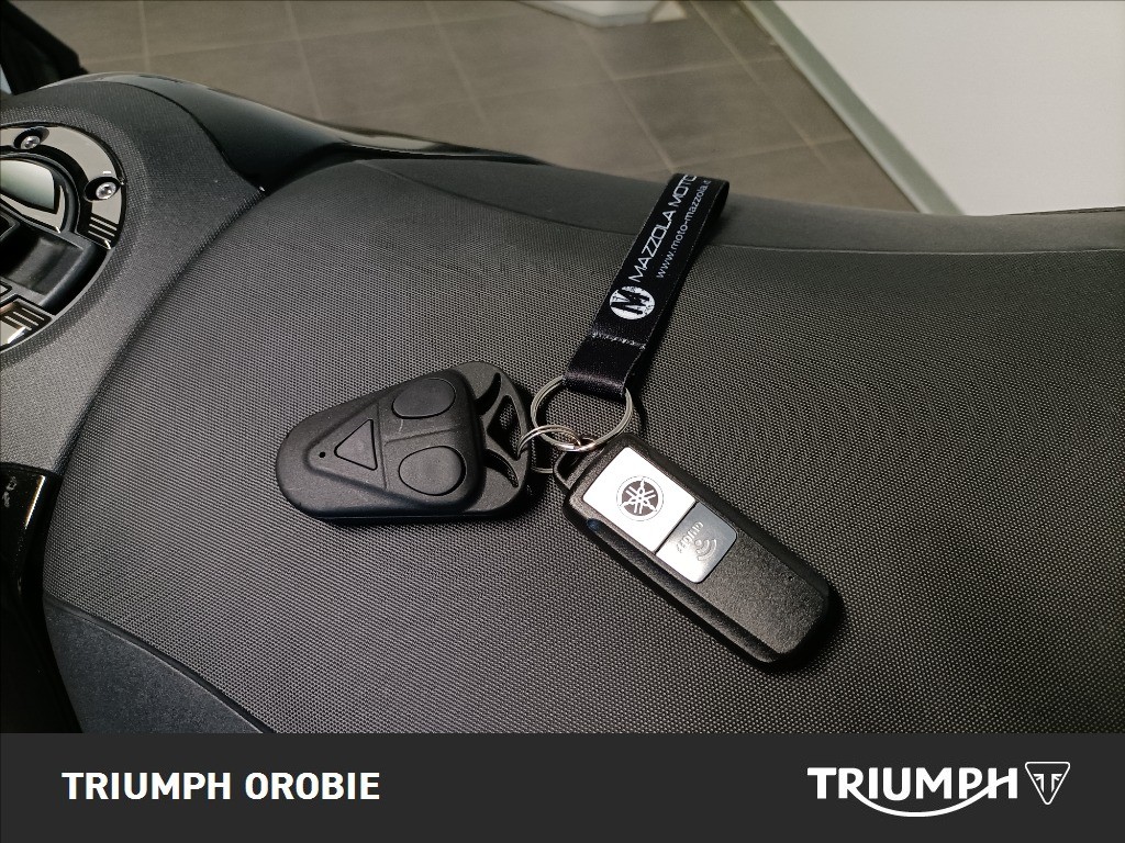 YAMAHA T-Max 560 Tech Abs