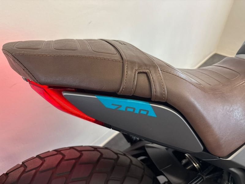 CFMOTO 700 CL X CL-Heritage Abs E5