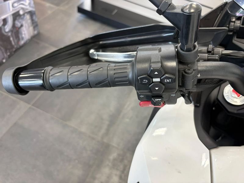 CFMOTO 700 MT Abs E5