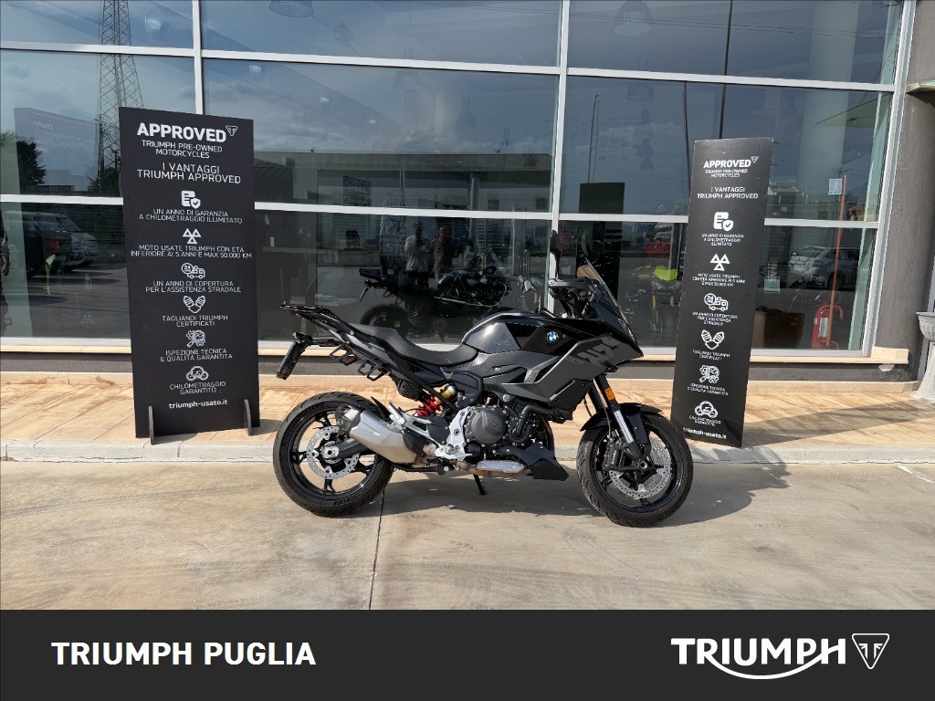 BMW F 900 XR Triple Black Abs