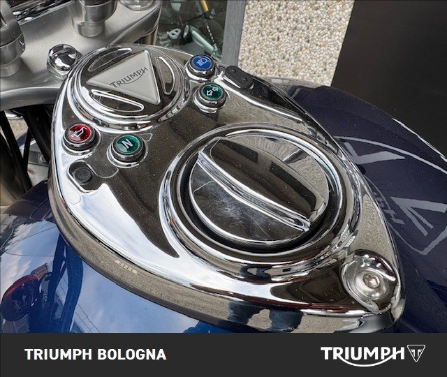 TRIUMPH America 865 Twin Tone