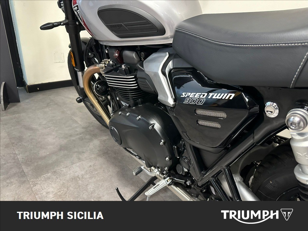 TRIUMPH Speed Twin 900 Abs #7