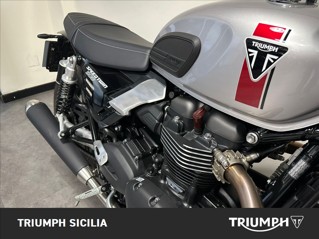 TRIUMPH Speed Twin 900 Abs #8