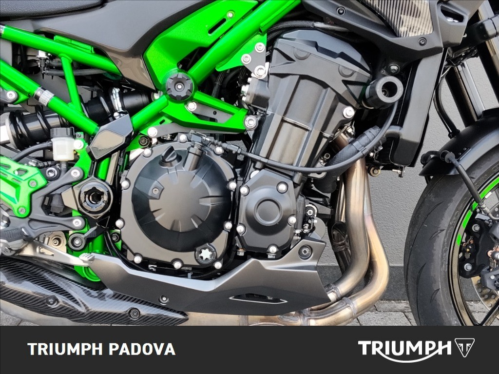 KAWASAKI Z 900 
