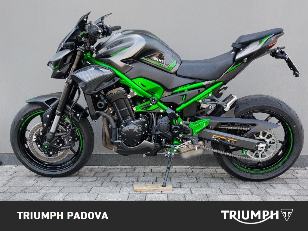KAWASAKI Z 900 