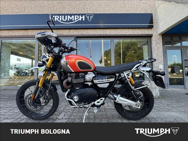 TRIUMPH Scrambler 1200 XE Baja Orange/Phantom Black Abs