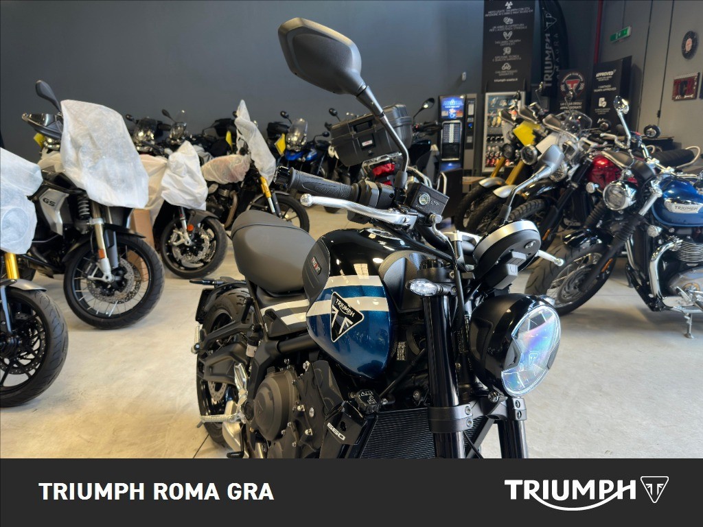 TRIUMPH Trident 660 Cobalt Blue / Sapphire Black Abs