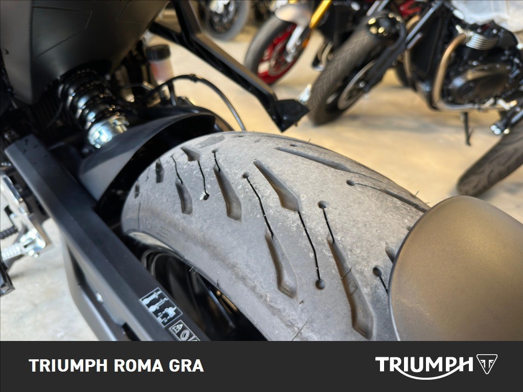 TRIUMPH Trident 660 Cobalt Blue / Sapphire Black Abs