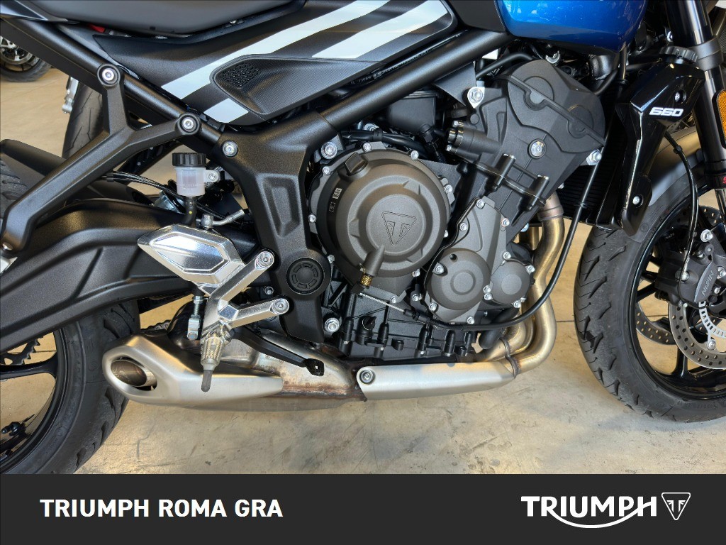 TRIUMPH Trident 660 Cobalt Blue / Sapphire Black Abs