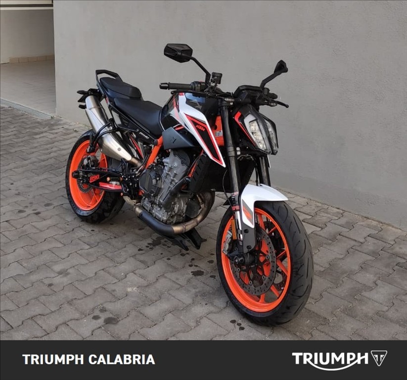 KTM 890 Duke R