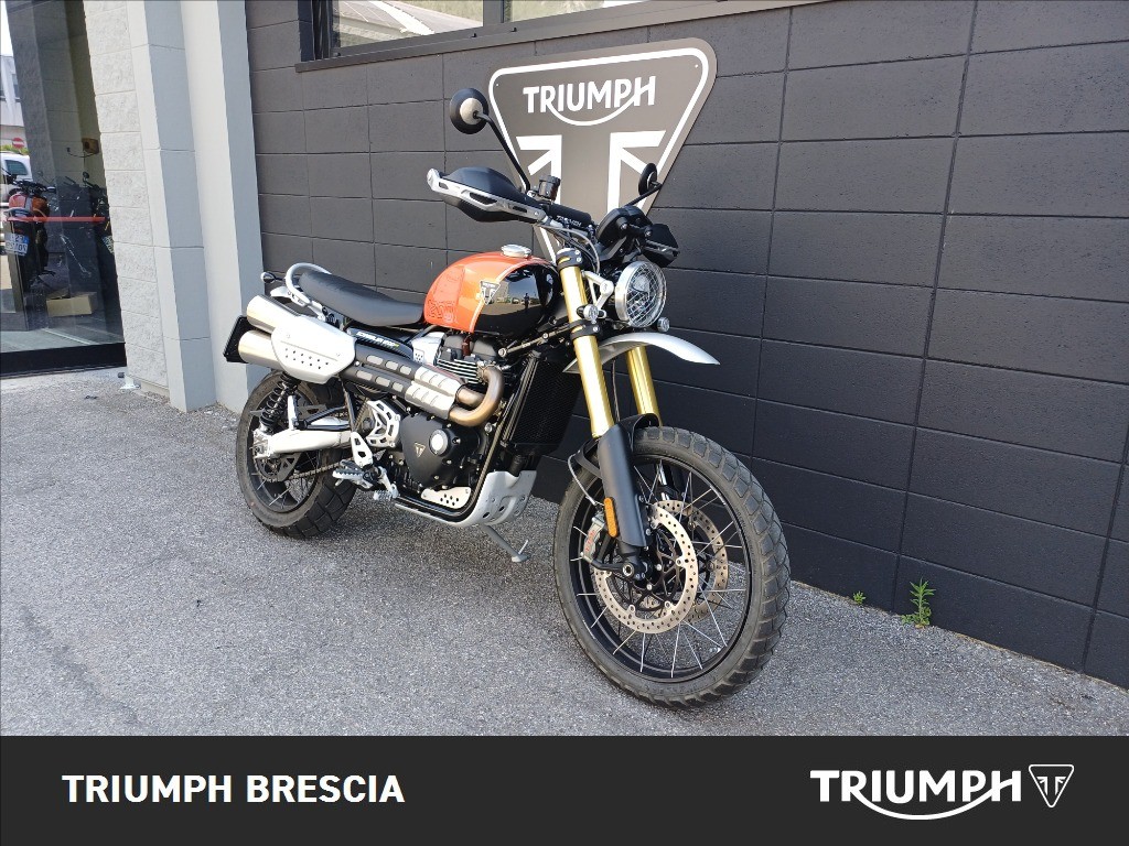 TRIUMPH Scrambler 1200 XE Baja Orange/Phantom Black Abs
