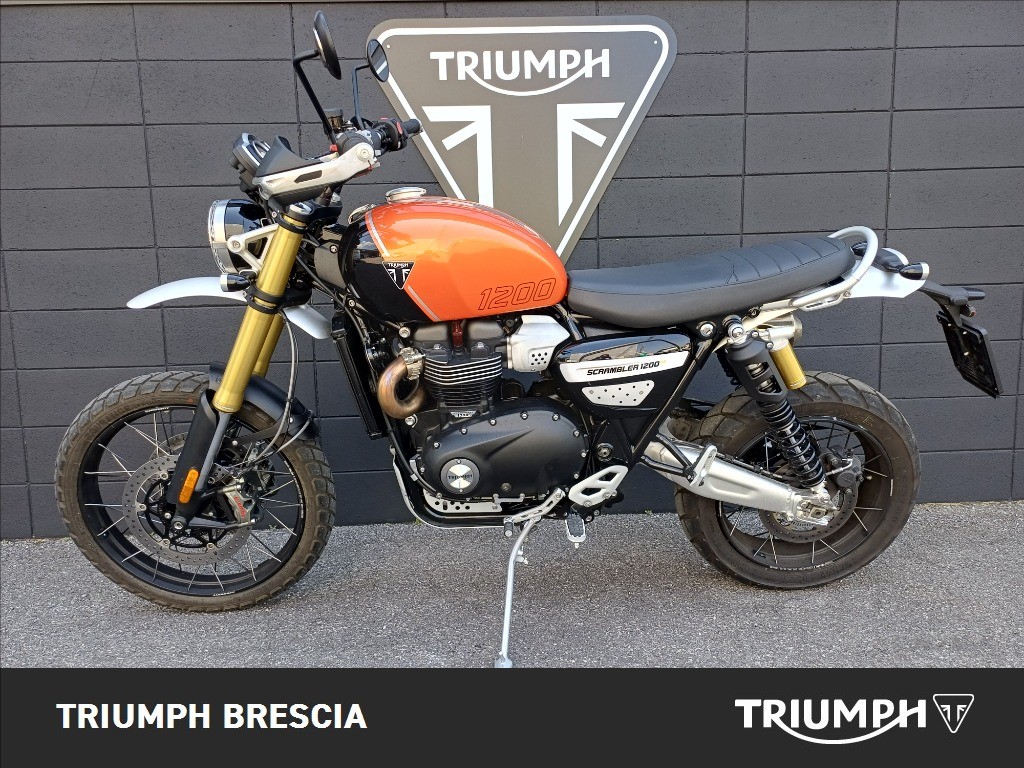 TRIUMPH Scrambler 1200 XE Baja Orange/Phantom Black Abs