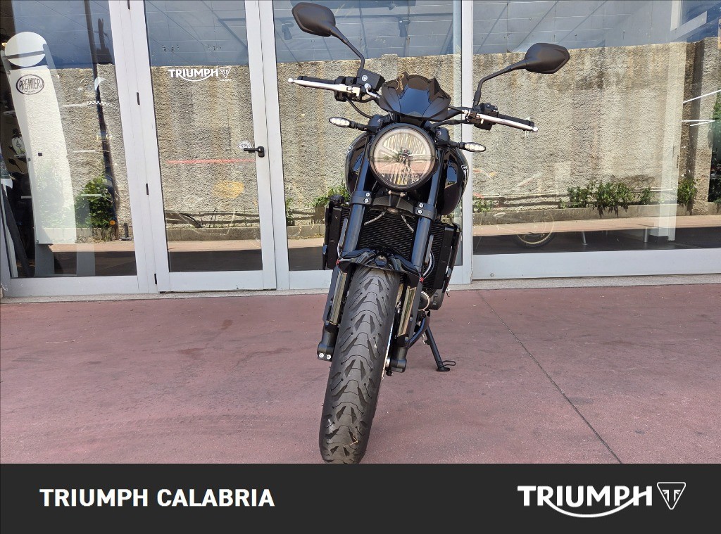 TRIUMPH Trident 800 Jet Black Abs