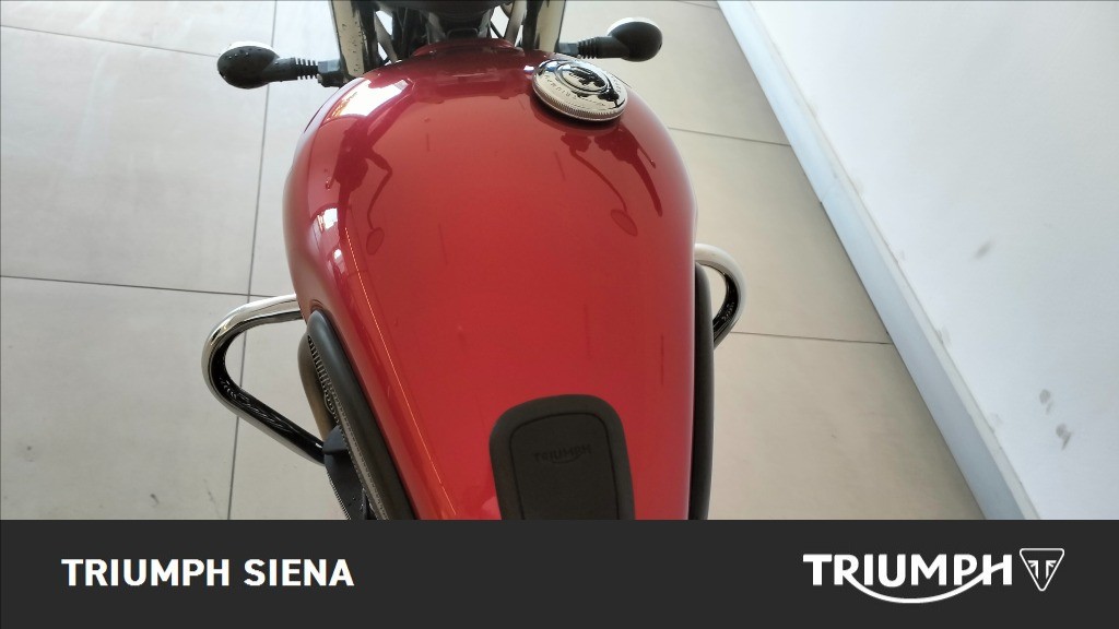 TRIUMPH Street Twin 900 