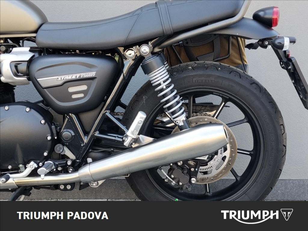TRIUMPH Street Twin 900 