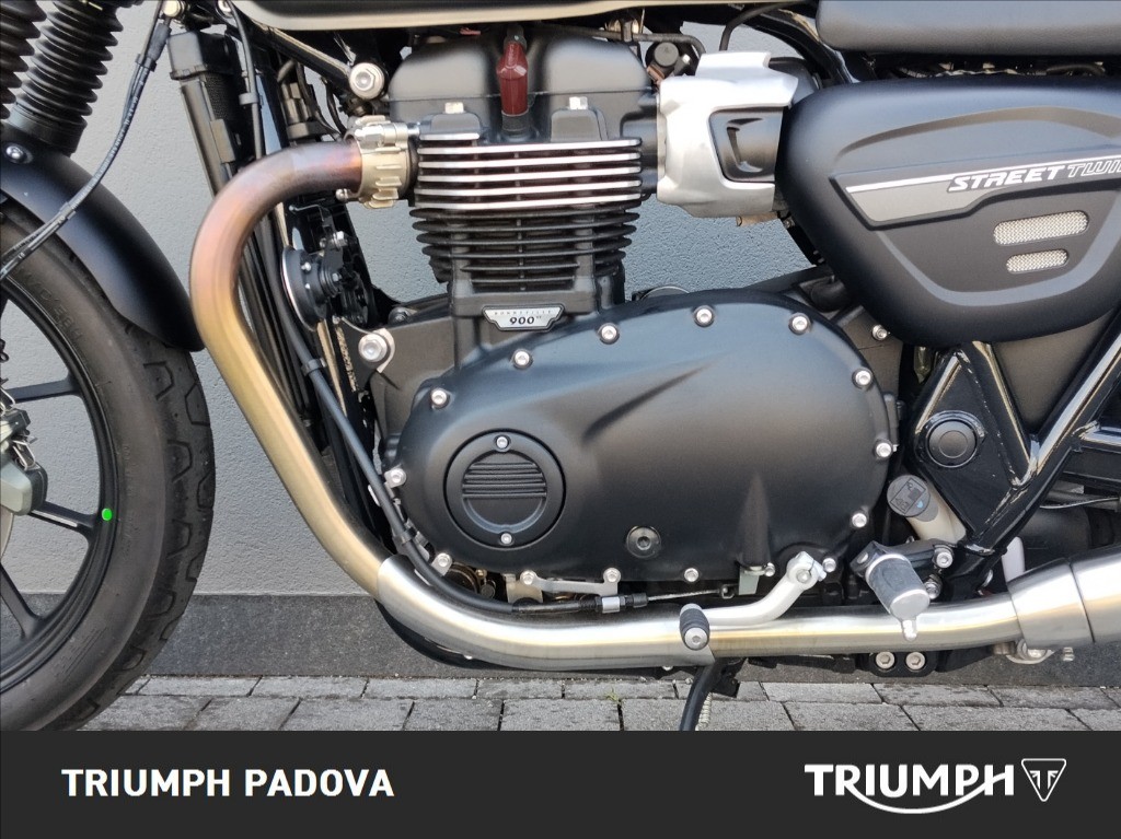 TRIUMPH Street Twin 900 