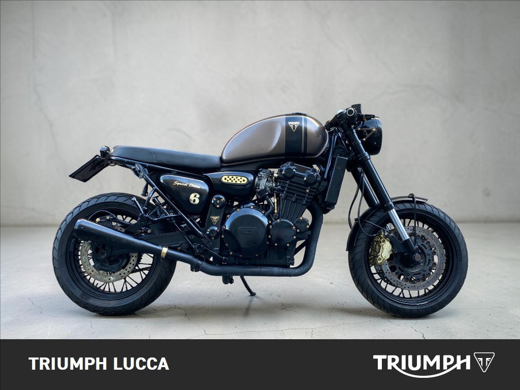 TRIUMPH Sprint 900 