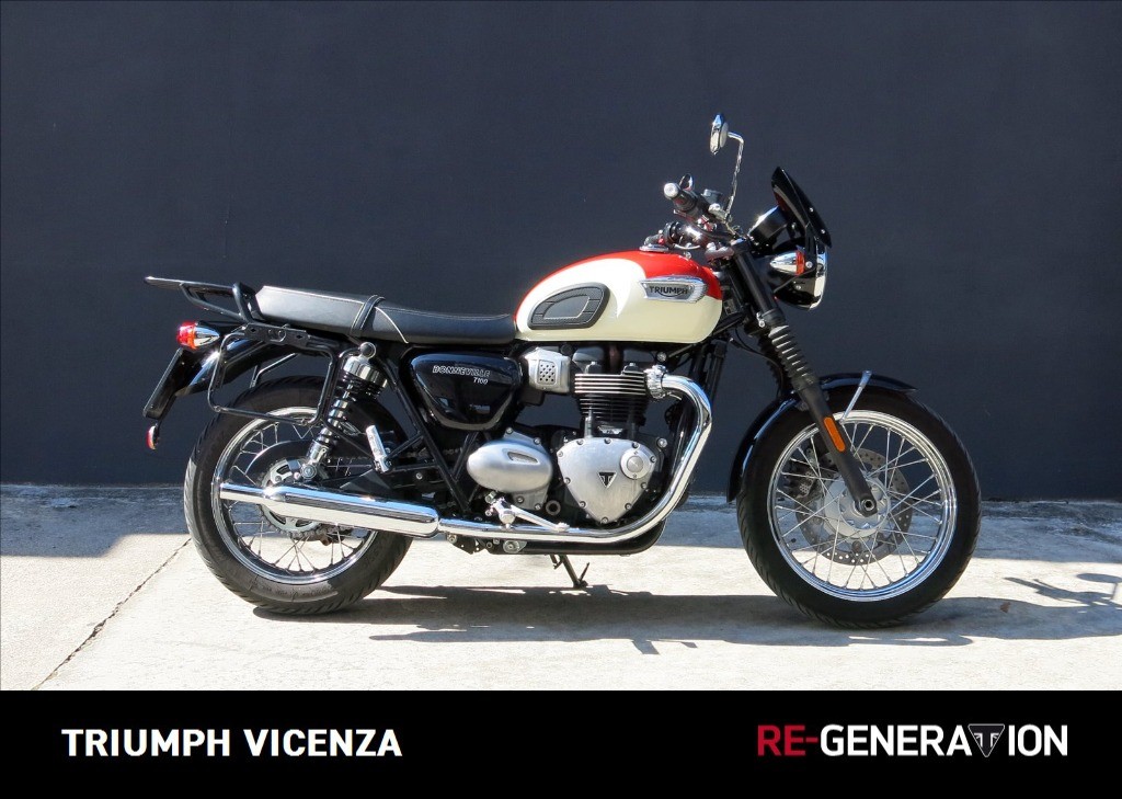 TRIUMPH Bonneville 900 T100 