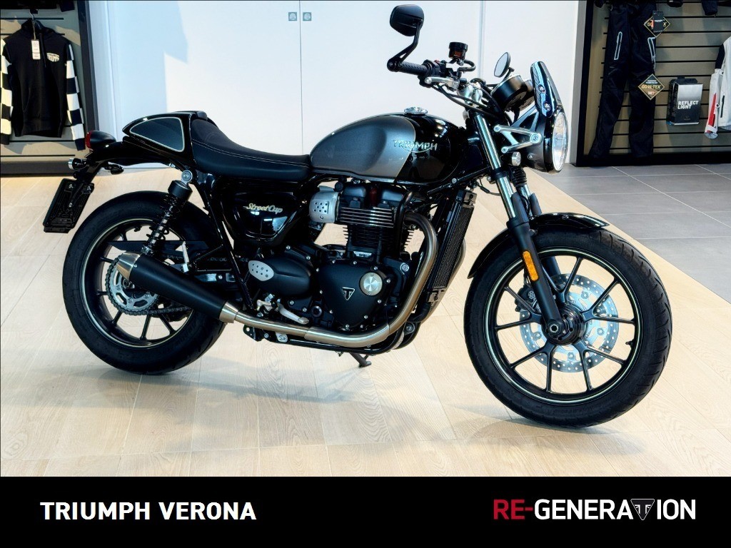 TRIUMPH Street Cup 900 