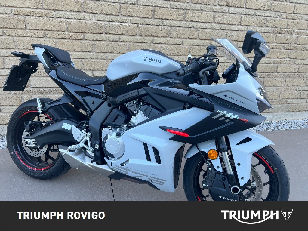 CFMOTO 675 SR R Abs