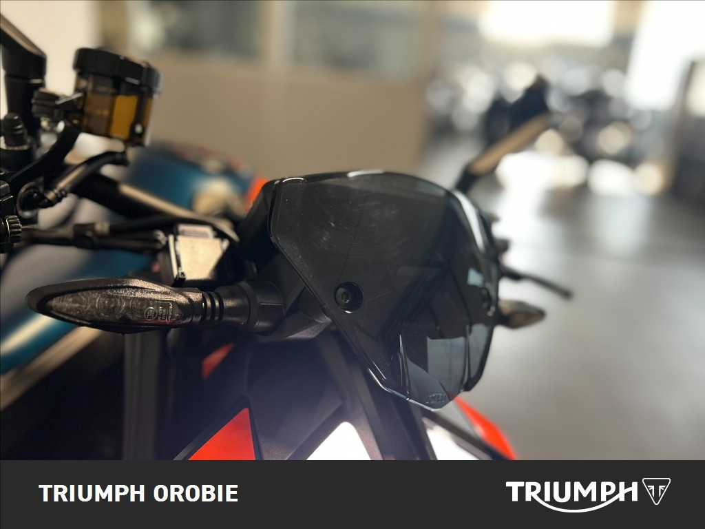 KTM 890 Duke R