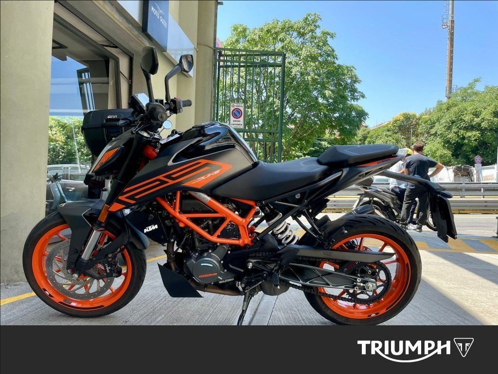 KTM 125 Duke Abs #2
