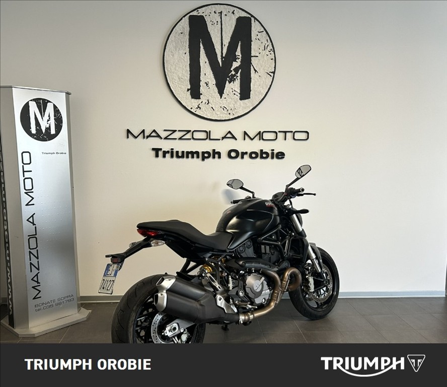 DUCATI Monster 821 Dark