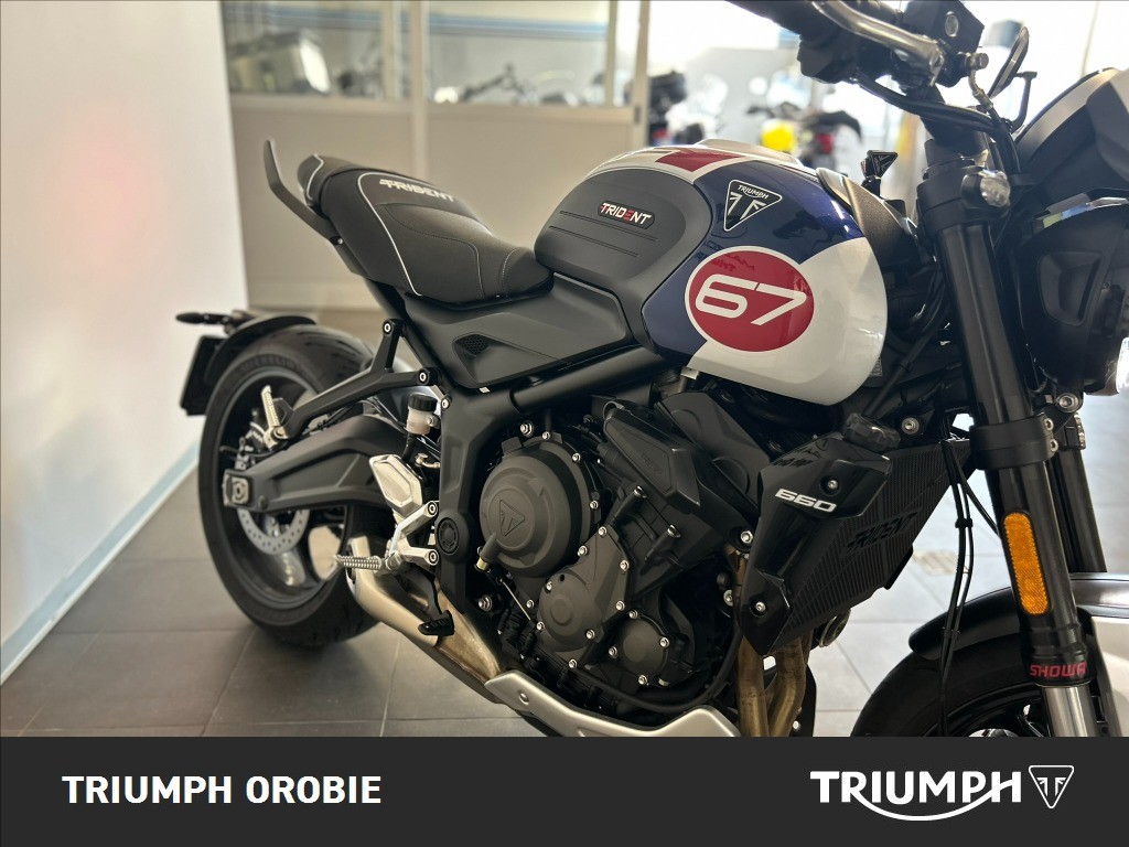 TRIUMPH Trident 660 Triple Tribute Abs