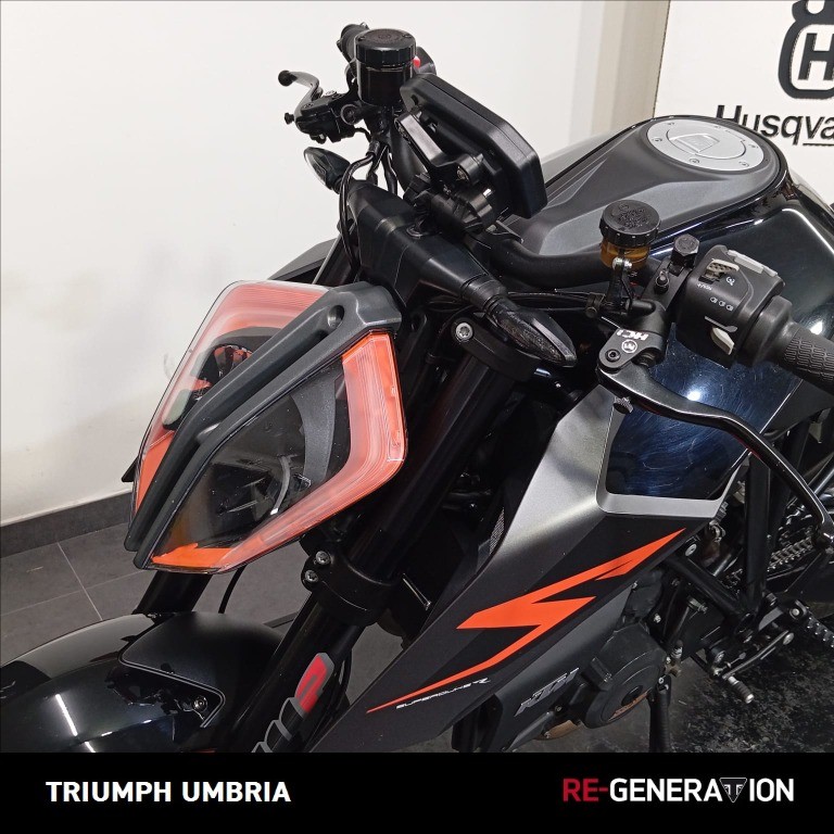KTM 1290 Super Duke R
