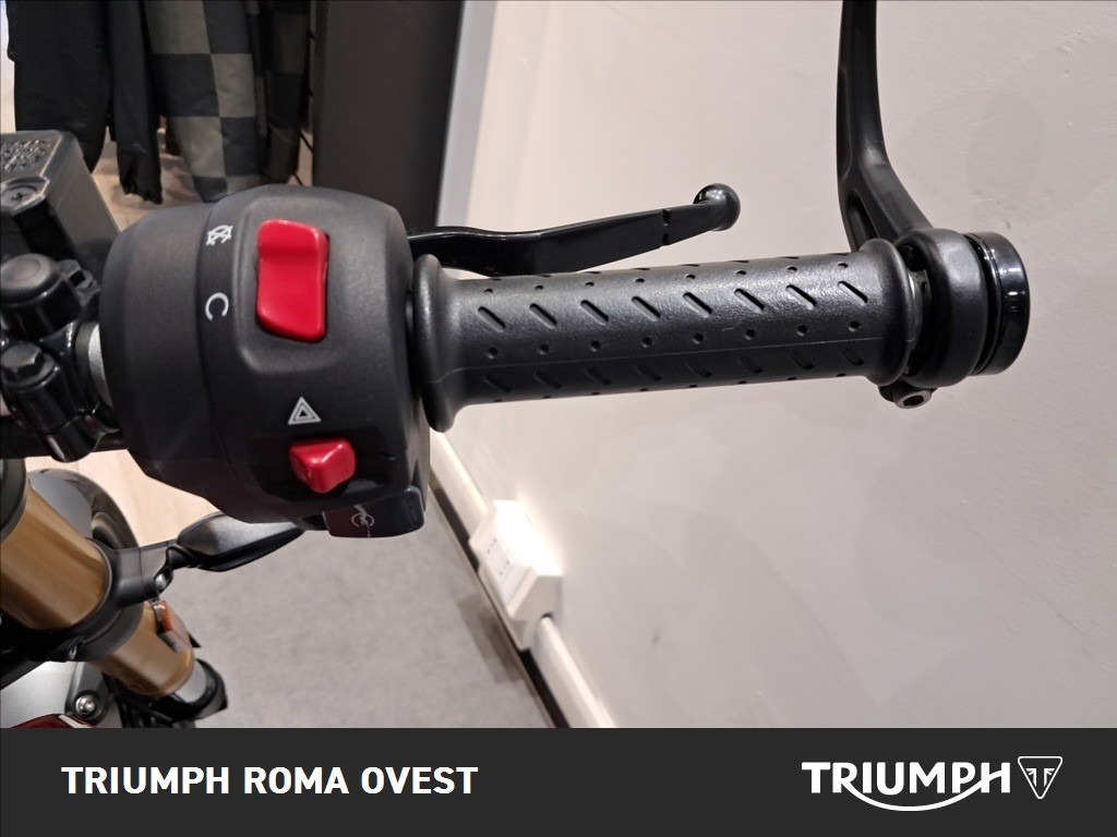 TRIUMPH Speed 400 Abs