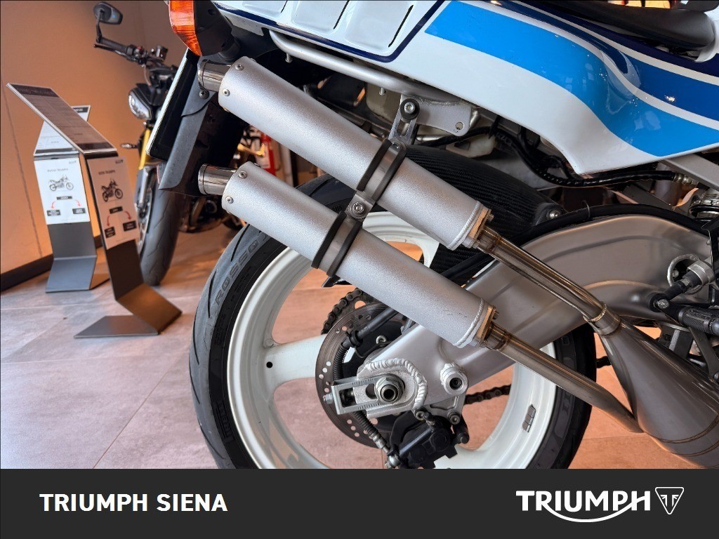 SUZUKI RGV 250 